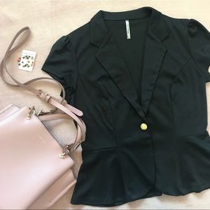 Short Sleeved Blazer